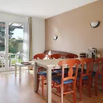 Cottage, Piscine Partagée - C35 Hébergement de vacances *